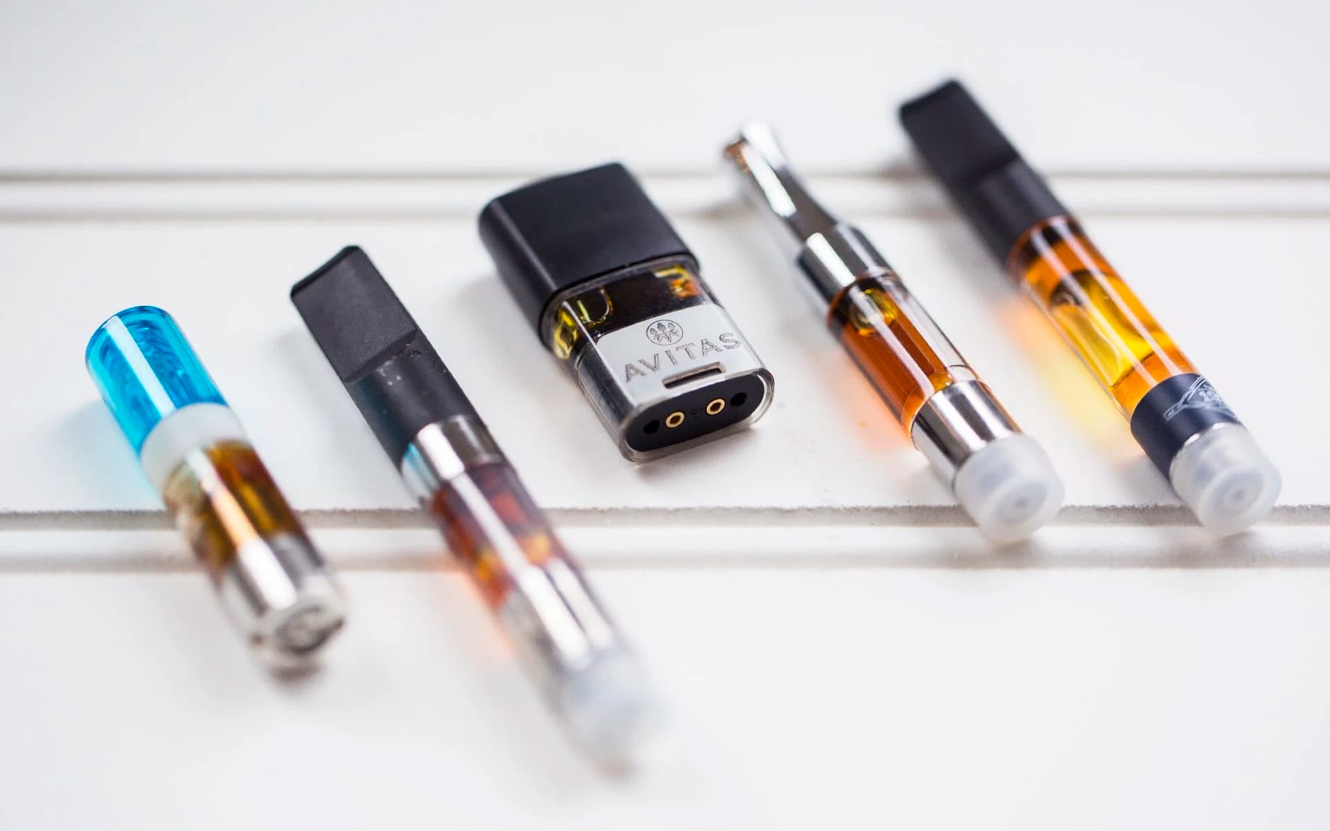 Muha med carts Designed for Potency and Precision